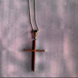 Silver Tone Cross Pendant and Necklace